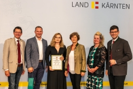 Präsident Siegfried Huber, LK-Kärnten, Abt.V. Ing. Stefan Jemej, LFS Goldbrunnhof, FD Ing. Elfriede Doman, LFS Goldbrunnhof, Wirtschaftsleitung Lisa Dohr, LFS Goldbrunnhof, WLStv. Jasmin Knauder, LFS Goldbrunnhof, LHStv. Martin Gruber, Landesregierung Kärnten