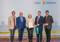 Präsident Siegfried Huber, LK-Kärnten, Abteilungsleiter Gerhard Hoffer, Abt.10 Amt der Kärntner Landesregierung, Fachinspektorin Ing. Maria Innerwinkler, LSI Alfred Altersberger, Amt der Landesregierung Kärnten, LHStv. Martin Gruber; Landesregierung Kärnten